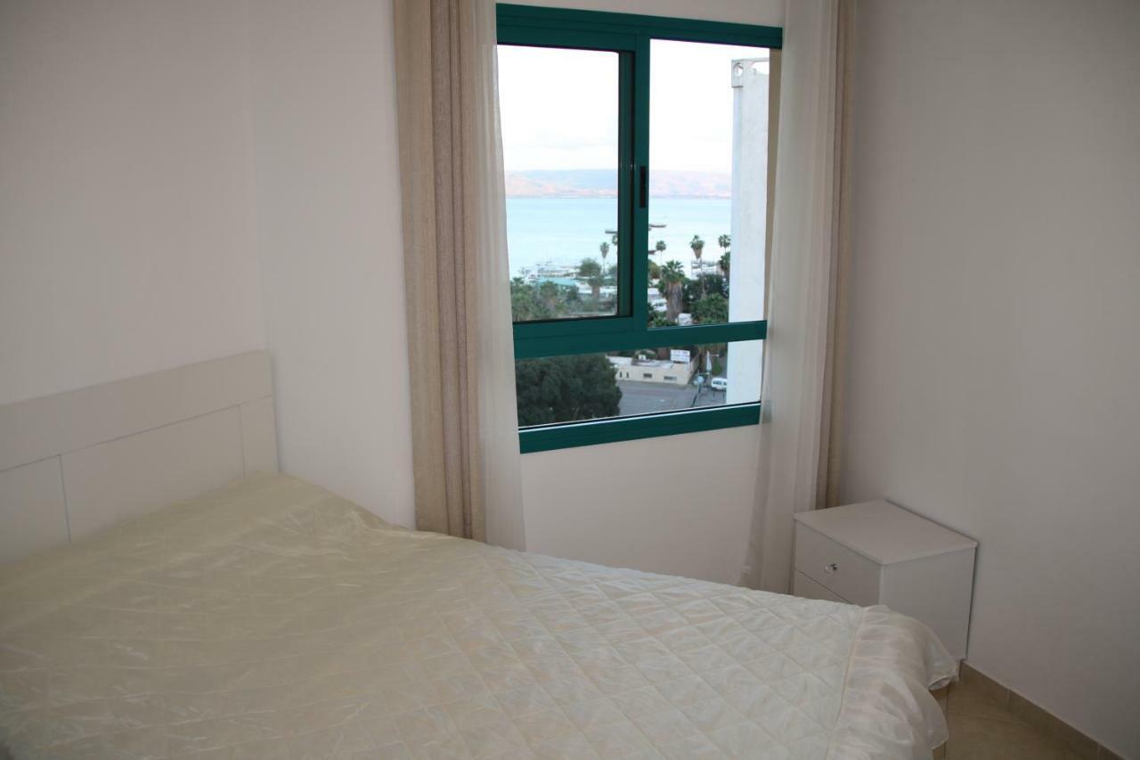 Tiberias Apartment Buitenkant foto